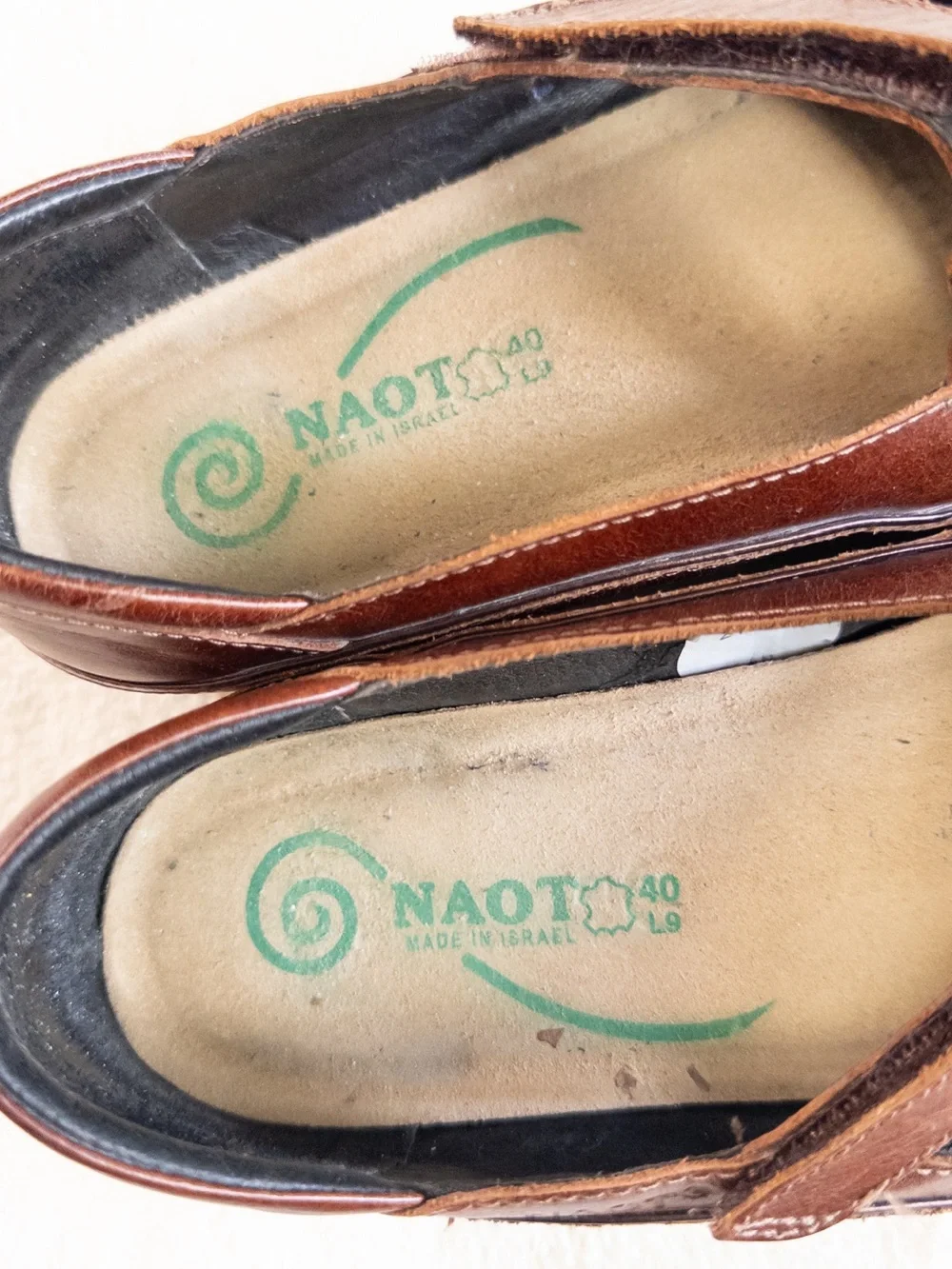 Naot Brown Leather Mary Jane Shoes Women’s Size 40 US 9/9.5 Comfort Flats